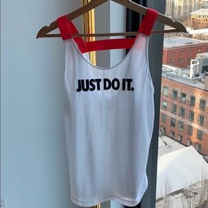 Nike Just do it tank, size small